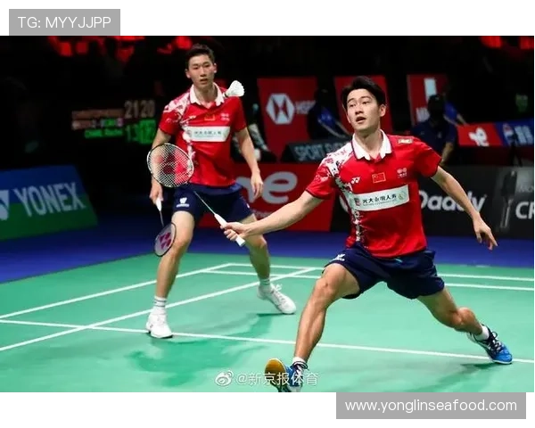 南京羽毛球队世界杯精彩配合展现团队精神与竞技实力的完美结合
